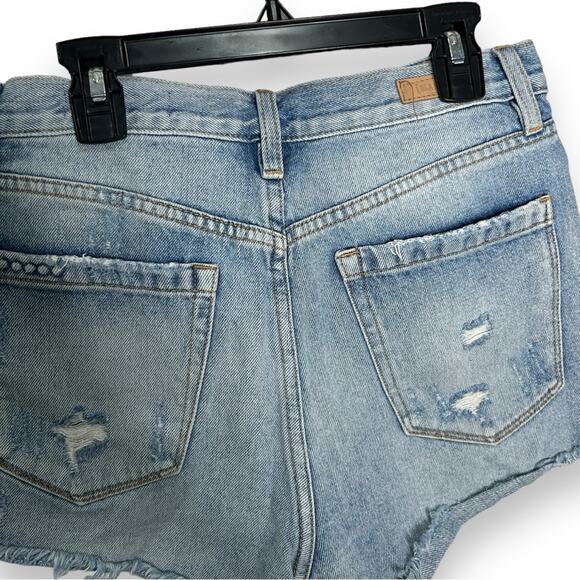 Blank NYC High Rise Jean Shorts Size 26 Blue Denim Button Fly Distressed Raw Hem - Picture 3 of 6